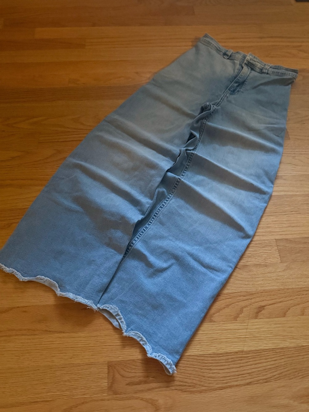 Billabong Light Blue Denim baggy jeans with Scalloped Raw Hem